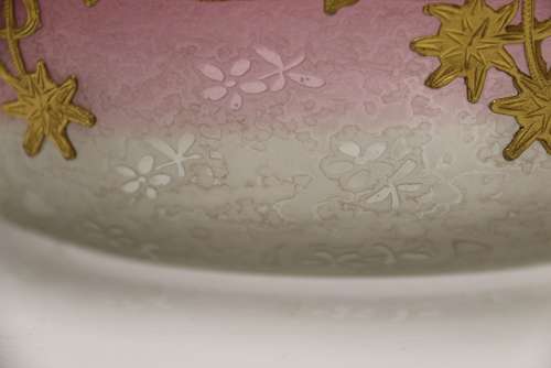 A Superb French Late 19th Century Overlaid And Acid Etched Glass Bowl