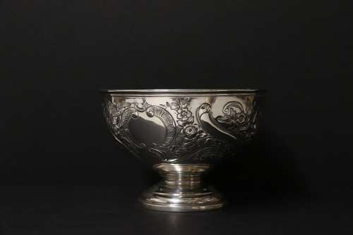 19th c elegant silver bowl by Edward Barnard & Sons London 1897-8