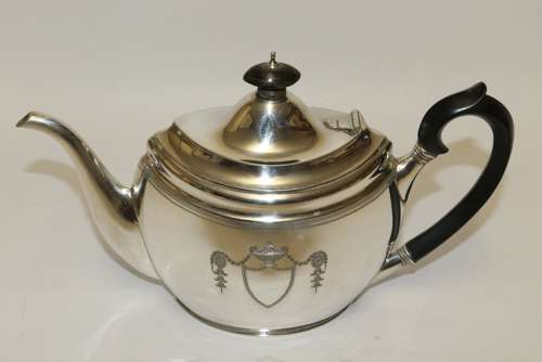 Exceptional Silver Tea Set By Edward Barnard And Sons