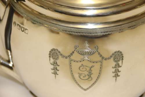 Exceptional Silver Tea Set By Edward Barnard And Sons