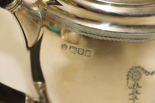 Exceptional Silver Tea Set By Edward Barnard And Sons