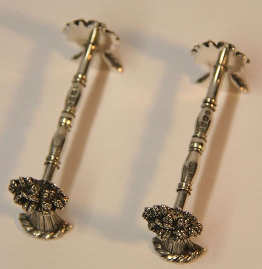 A Pair Of Silver Knife Rests London 1835/36