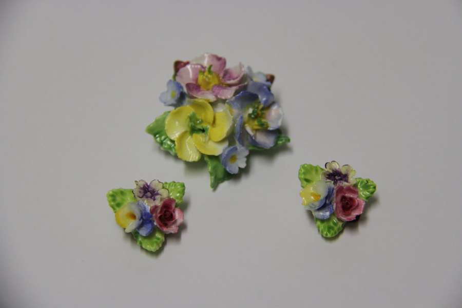 Brooch And Matching Ear Rings Made From Coalbrook China