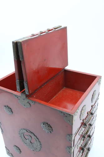 19th century Japanese red lacquer & bronze collectors cabinet C1880