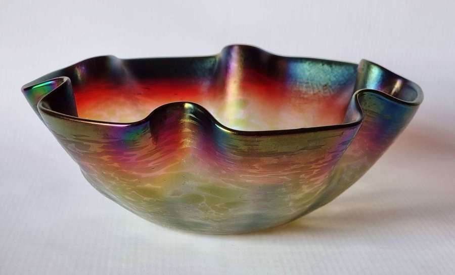 Bohemian art glass iridescent bowl from the Loetz factory circa 1900
