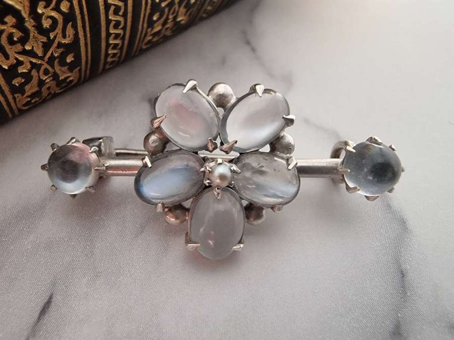 Arts and Crafts silver and moonstone brooch circa 1900