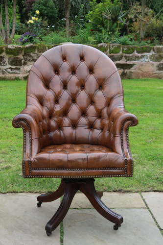 Early 20th century tilt and rotate desk/study chair circa 1930