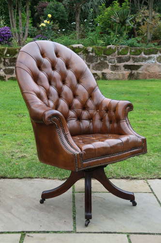 Early 20th century tilt and rotate desk/study chair circa 1930