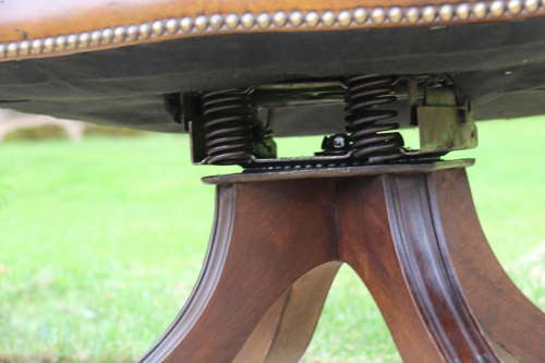 Early 20th century tilt and rotate desk/study chair circa 1930