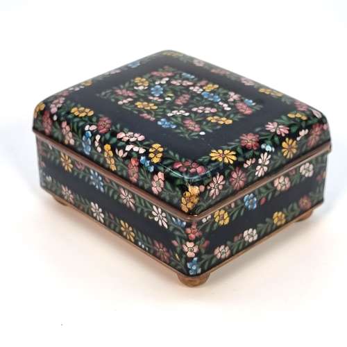A Chinese 19th century cloisonné enamel box, circa 1880