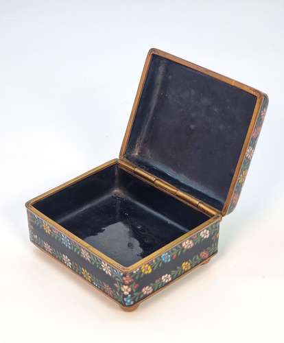 A Chinese 19th century cloisonné enamel box, circa 1880