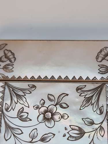 Early 19th mother of pearl calling card case, British, circa 1830