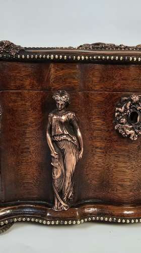 A large 19th century French tea caddy by Tahan of Paris