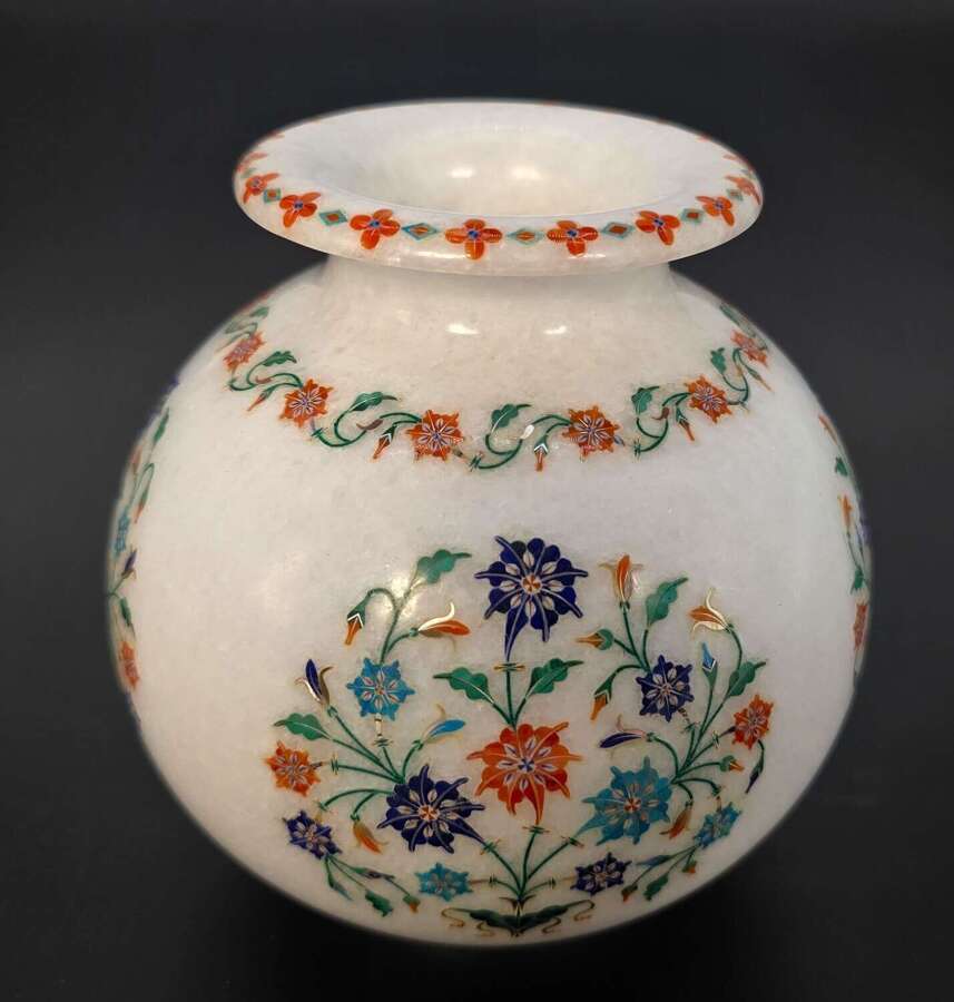 A Raj period Indian Pietra Dura inlaid marble vase with semi precious stones circa 1910