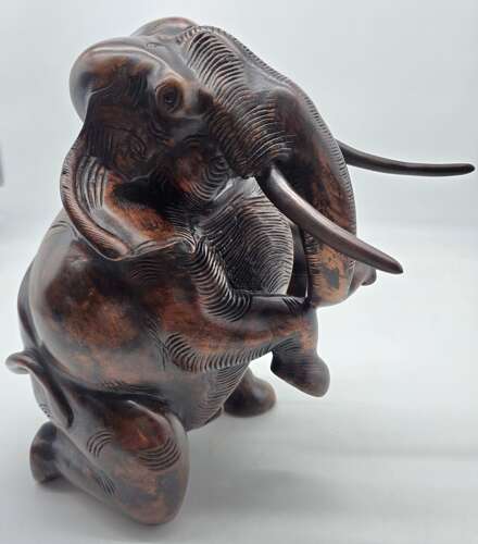 Antique Raj Period hand carved Indian elephant sculpture (Circa 1890)